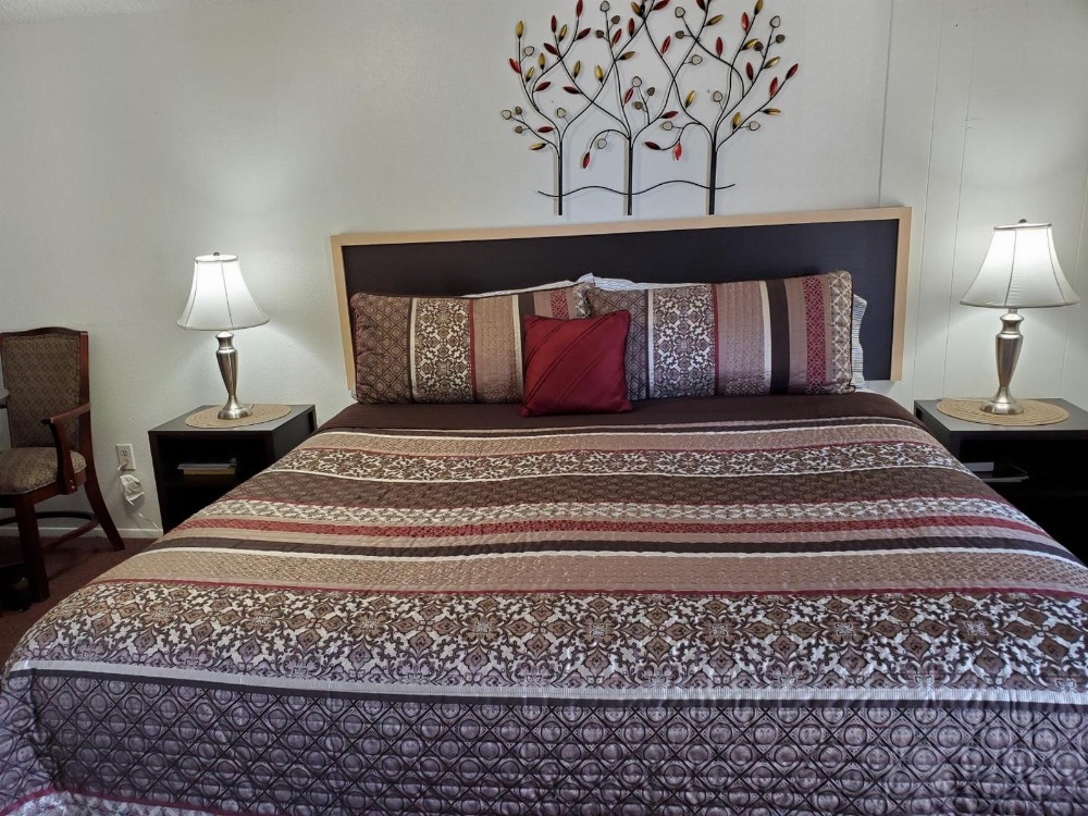 Sonoma Lodge